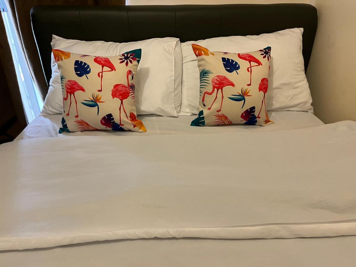 Ramiro Haven Staycation Manila Bagian luar foto